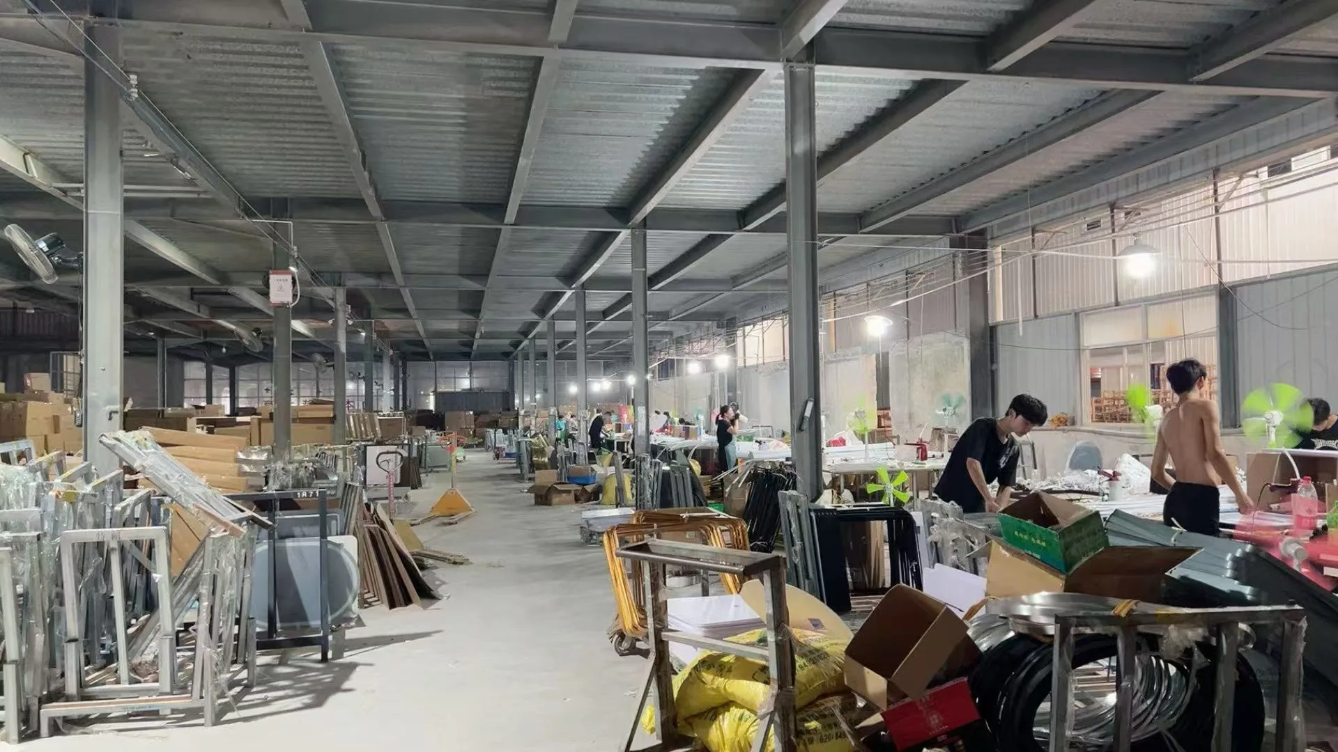 Dongtai LED Mirrors factory workshop for LED bathroom mirror production
